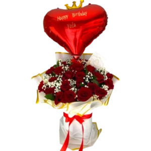 Bouquet de Rosas Rojas con Globo de Corazón