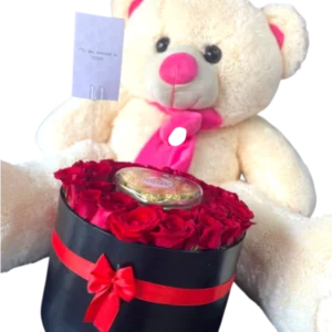 Oso de Peluche con Caja de Rosas Rojas