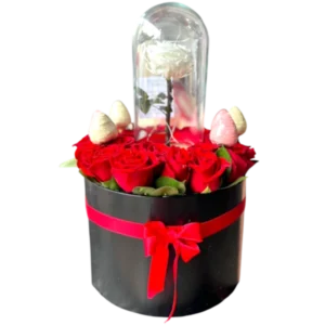 Caja de Rosas Rojas con Rosa Preservada